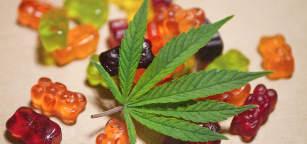 12-30-21-Oregon-limits-amount-on-cannabis-edibles-1024x480-1
